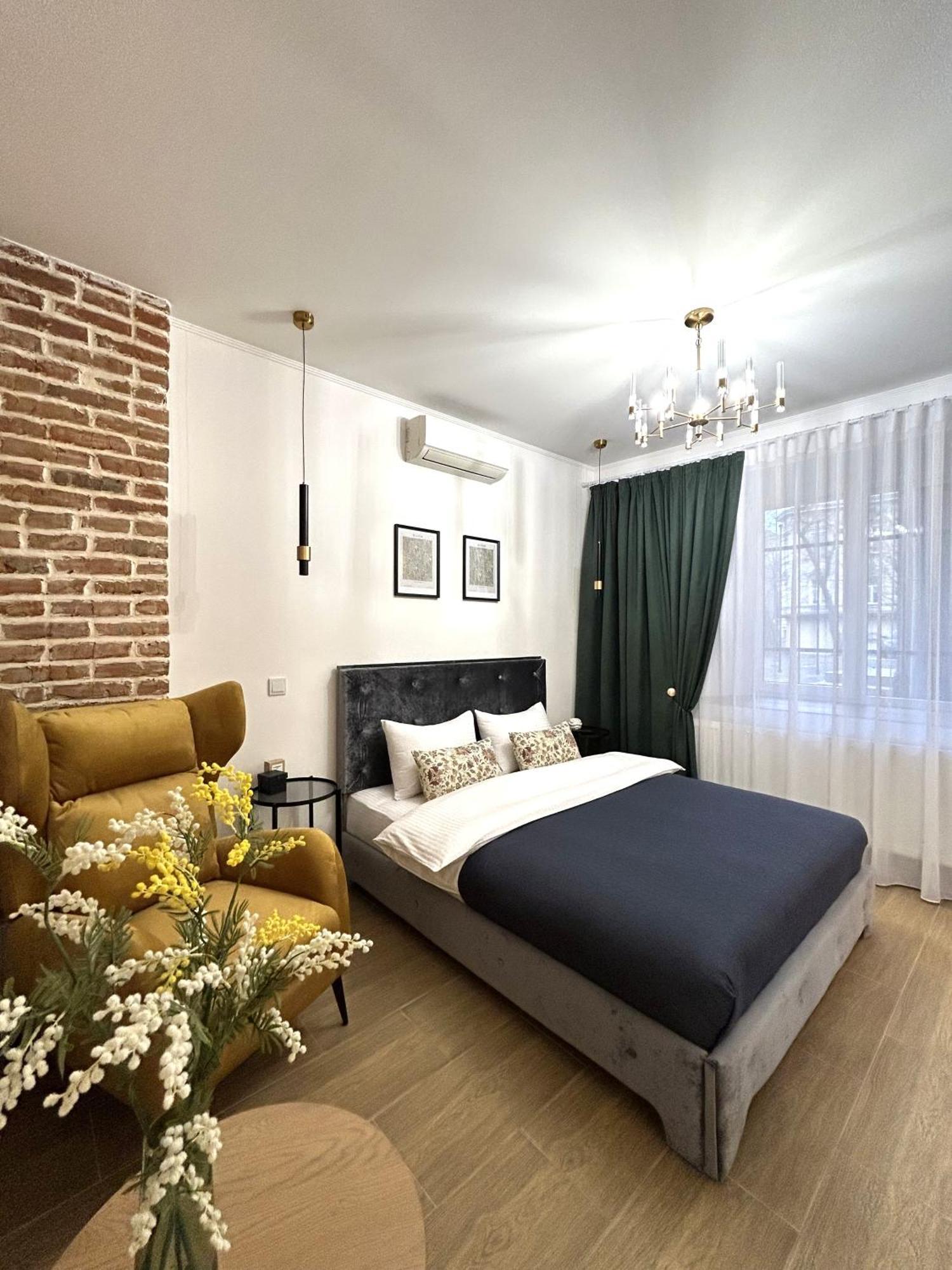 Modern Apartment, 100M To Opera Lviv Exterior photo
